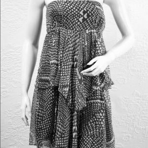 NWOT BCBG WISTERIA STRAPLESS DRESS